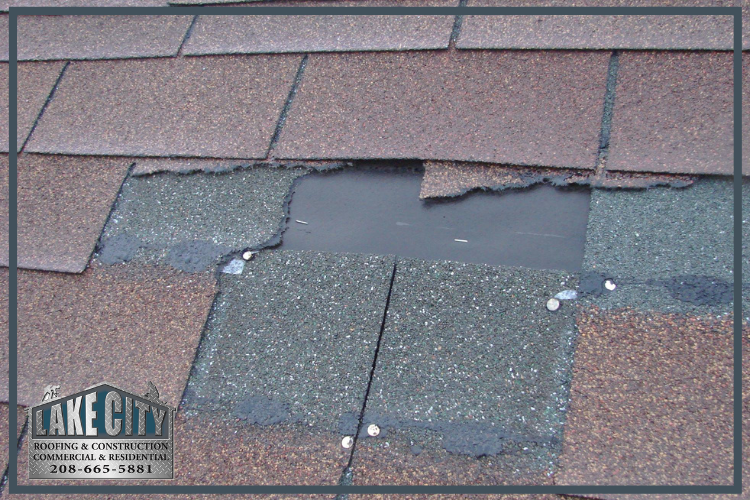 A Coeur d'Alene roofing contractor can repair your damaged roof.