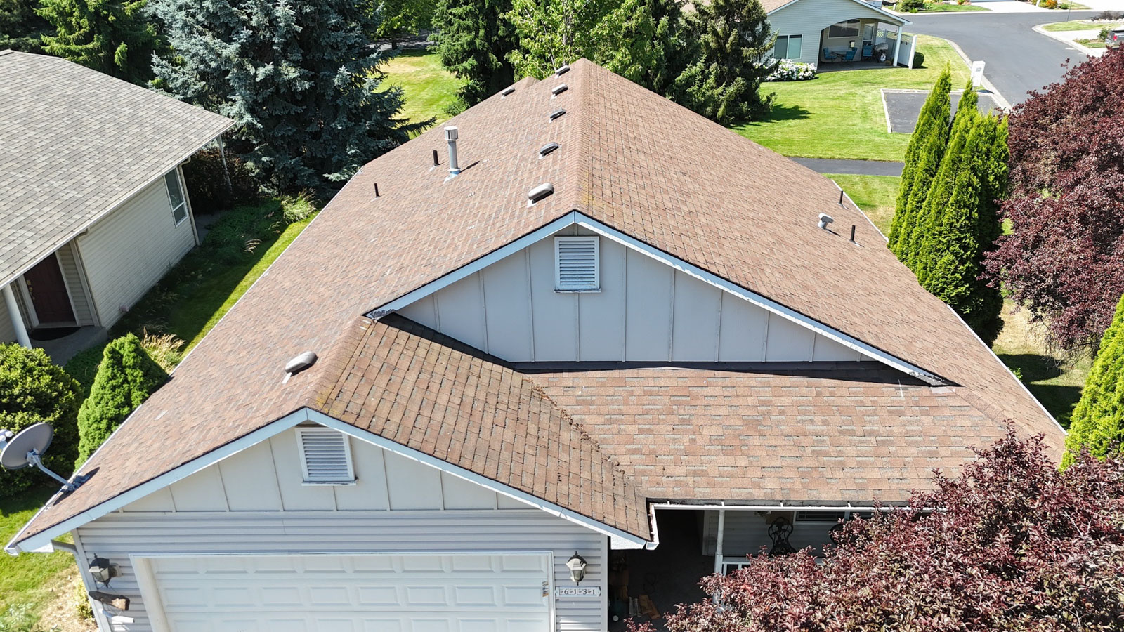 Lake City Roofing before & after images