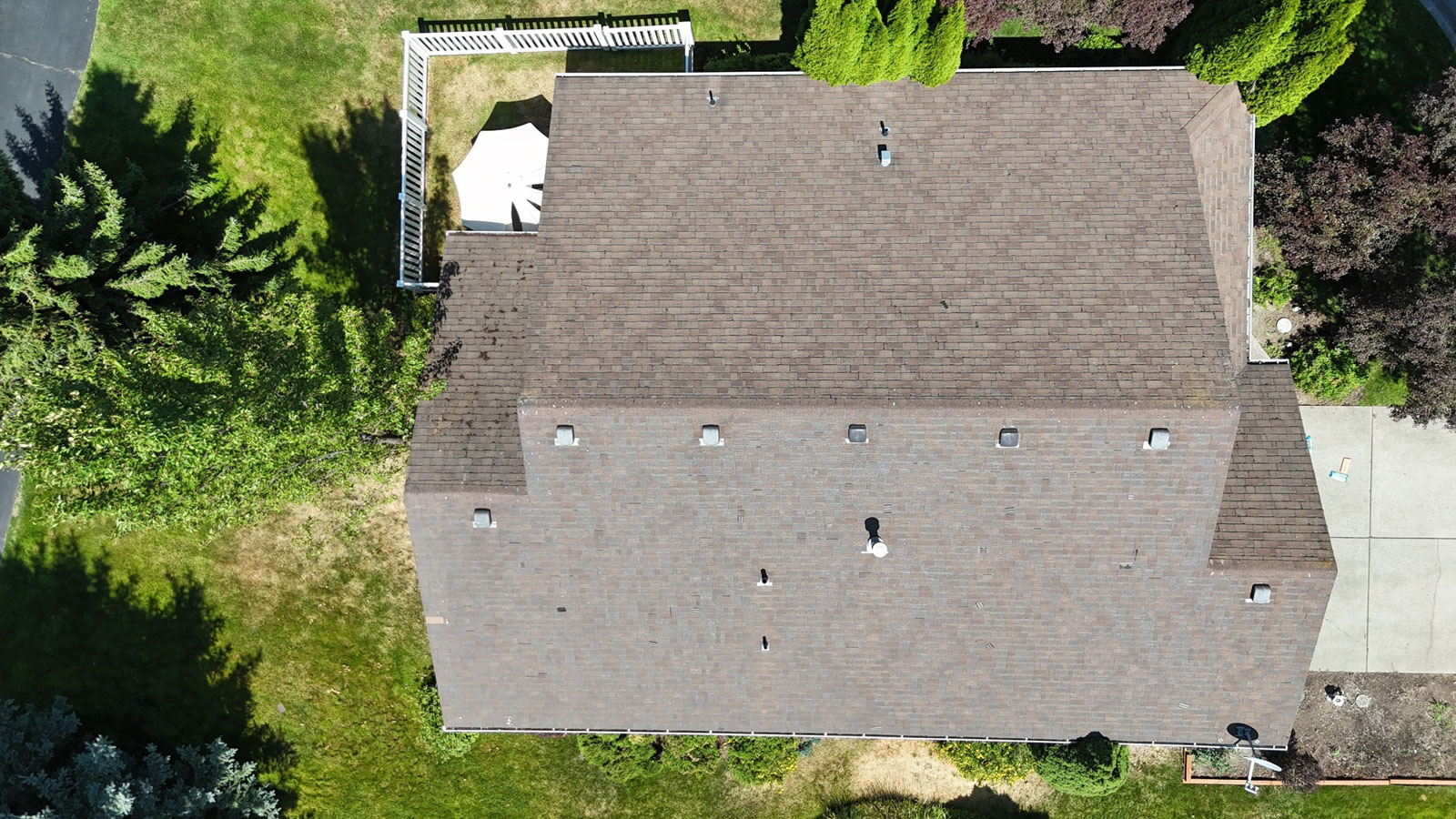 Lake City Roofing before & after images