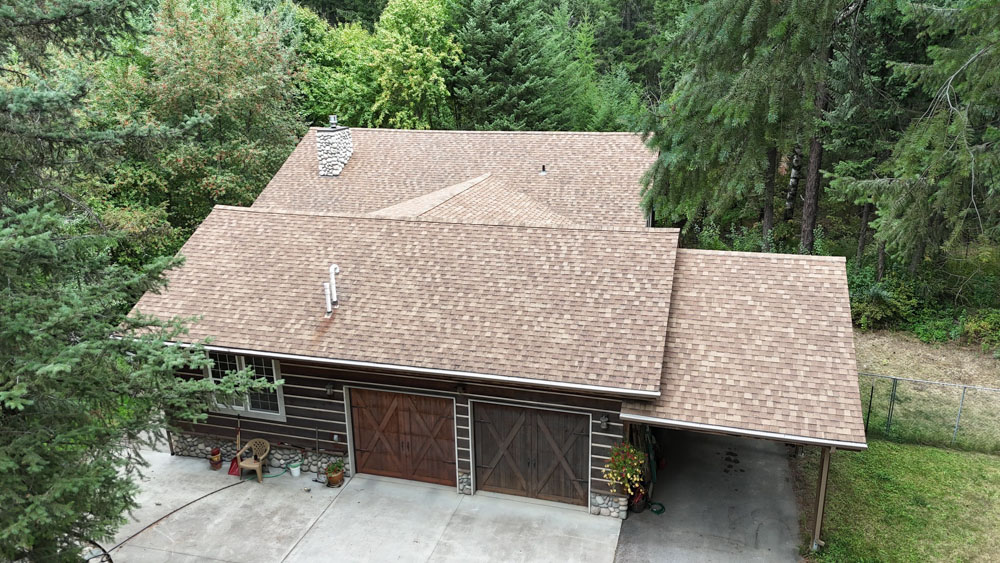 Lake City Roofing before & after images