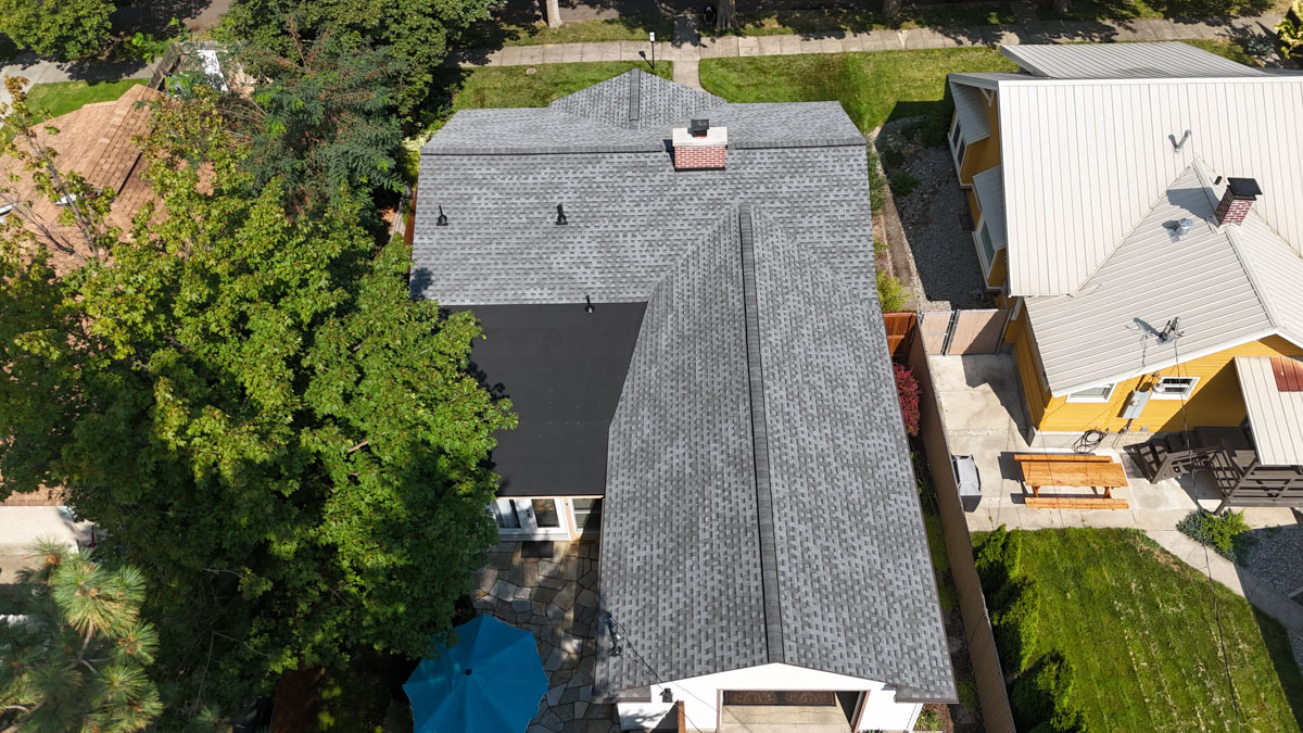 Lake City Roofing before & after images