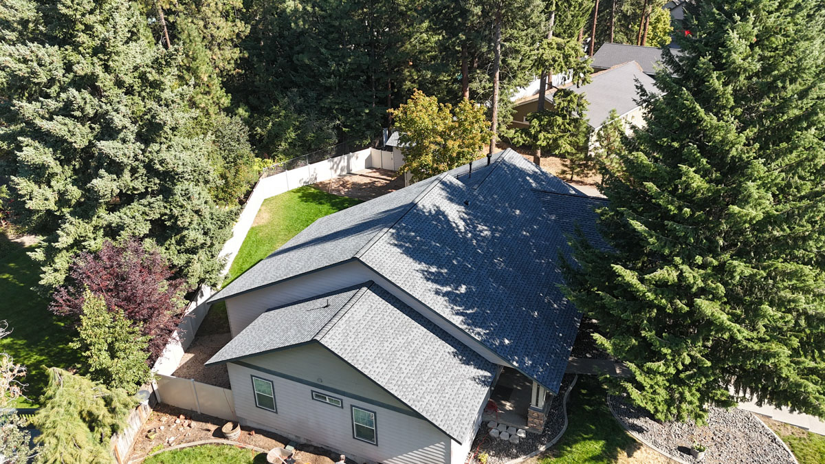 Lake City Roofing before & after images