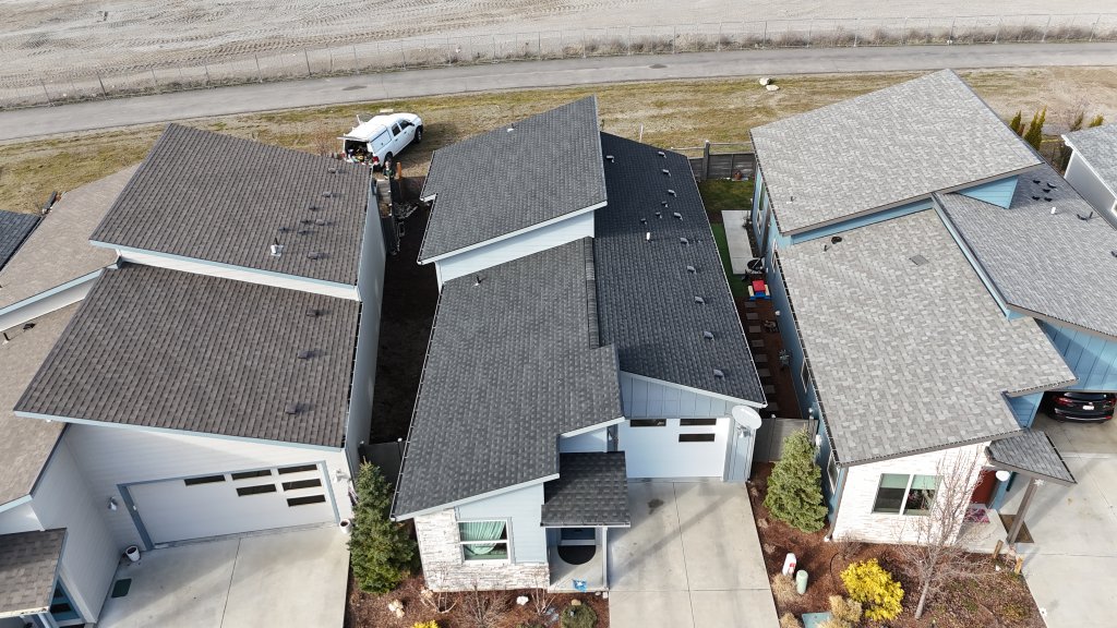 Lake City Roofing before & after images