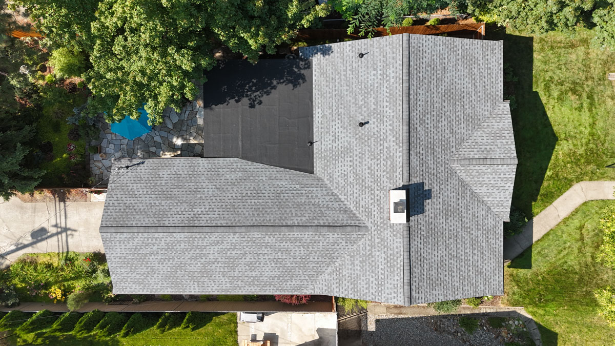Lake City Roofing before & after images