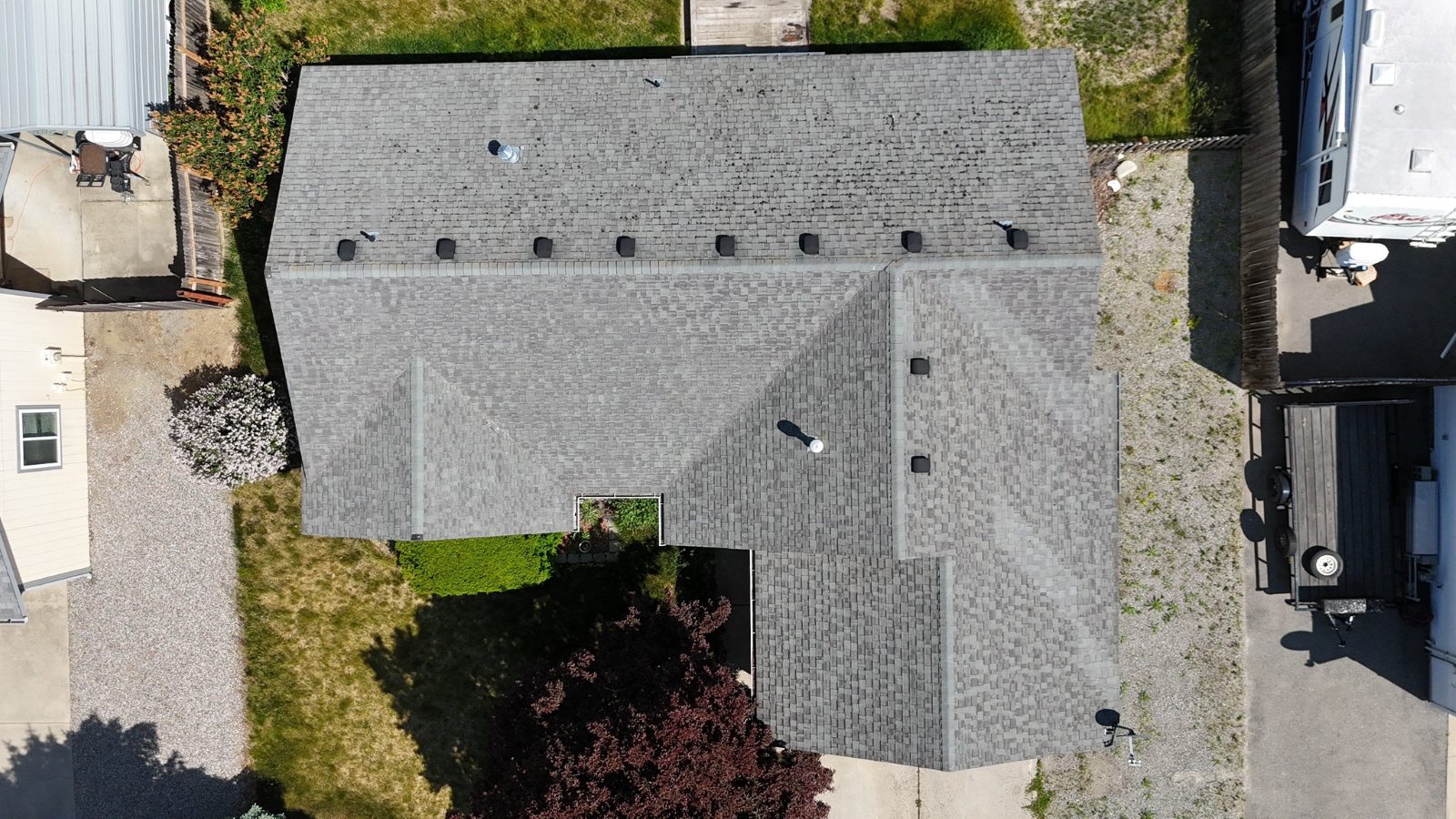 Lake City Roofing before & after images