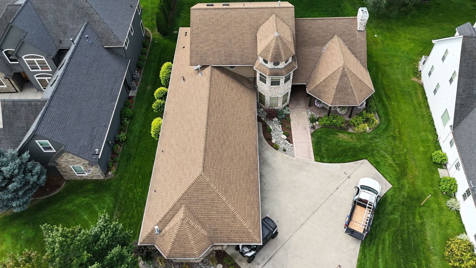 Lake City Roofing before & after images