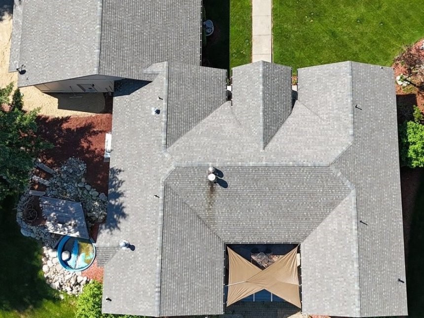 Lake City Roofing before & after images