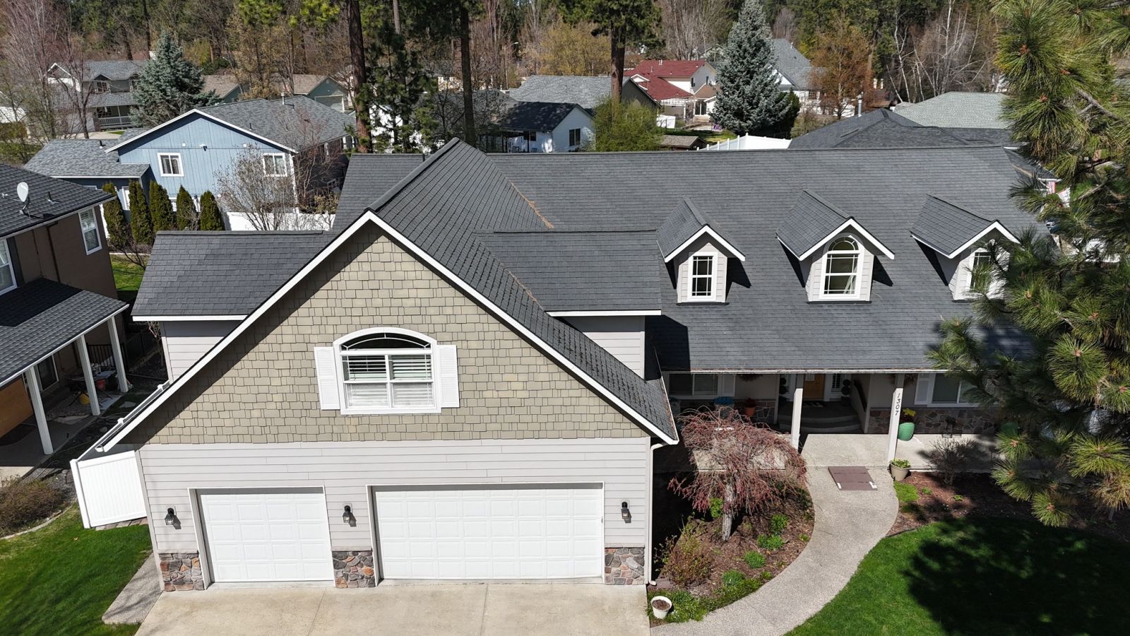 Lake City Roofing before & after images