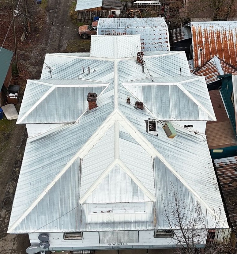 Lake City Roofing before & after images