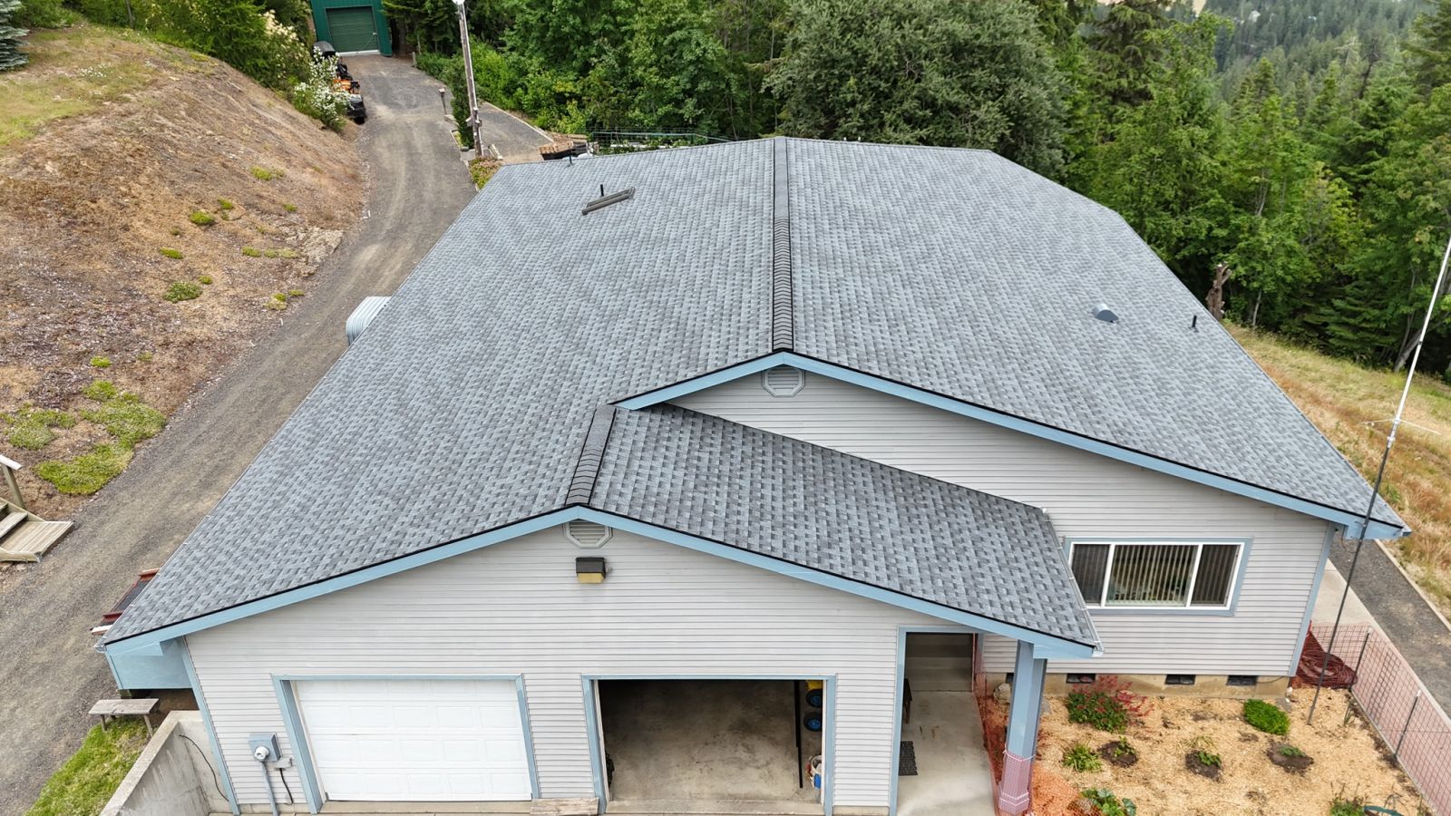 Lake City Roofing before & after images