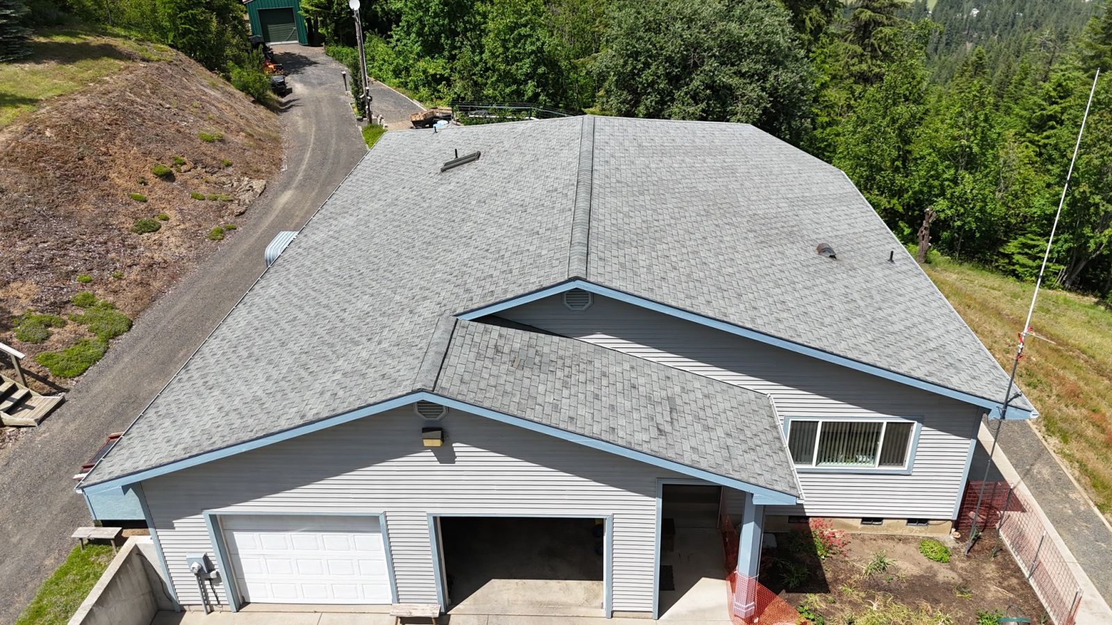 Lake City Roofing before & after images