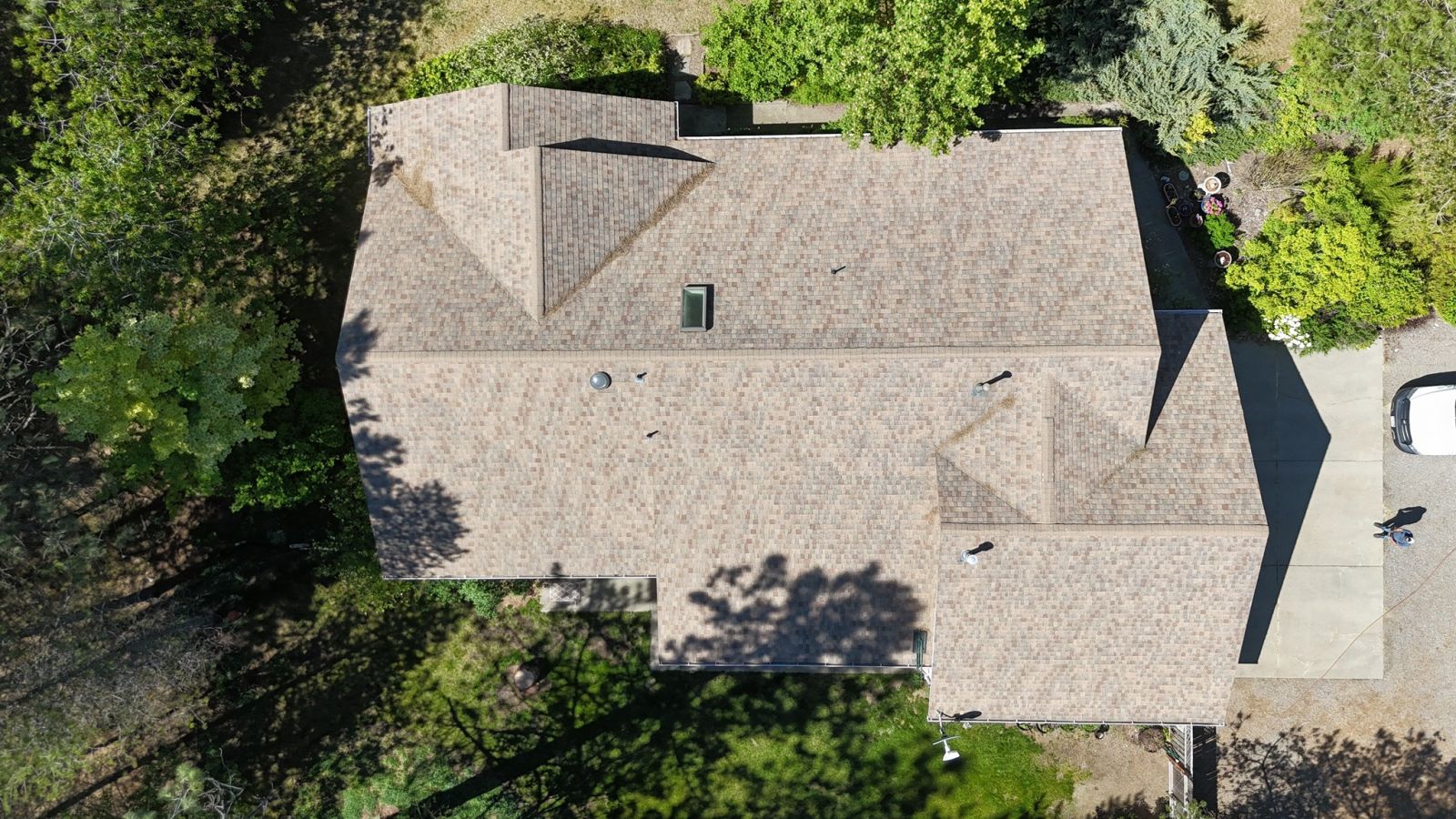 Lake City Roofing before & after images
