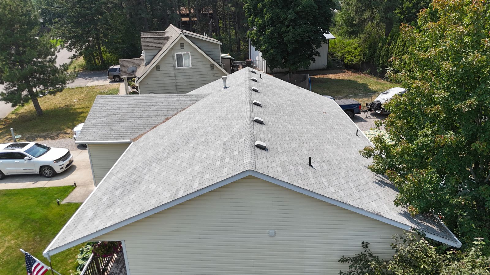 Lake City Roofing before & after images