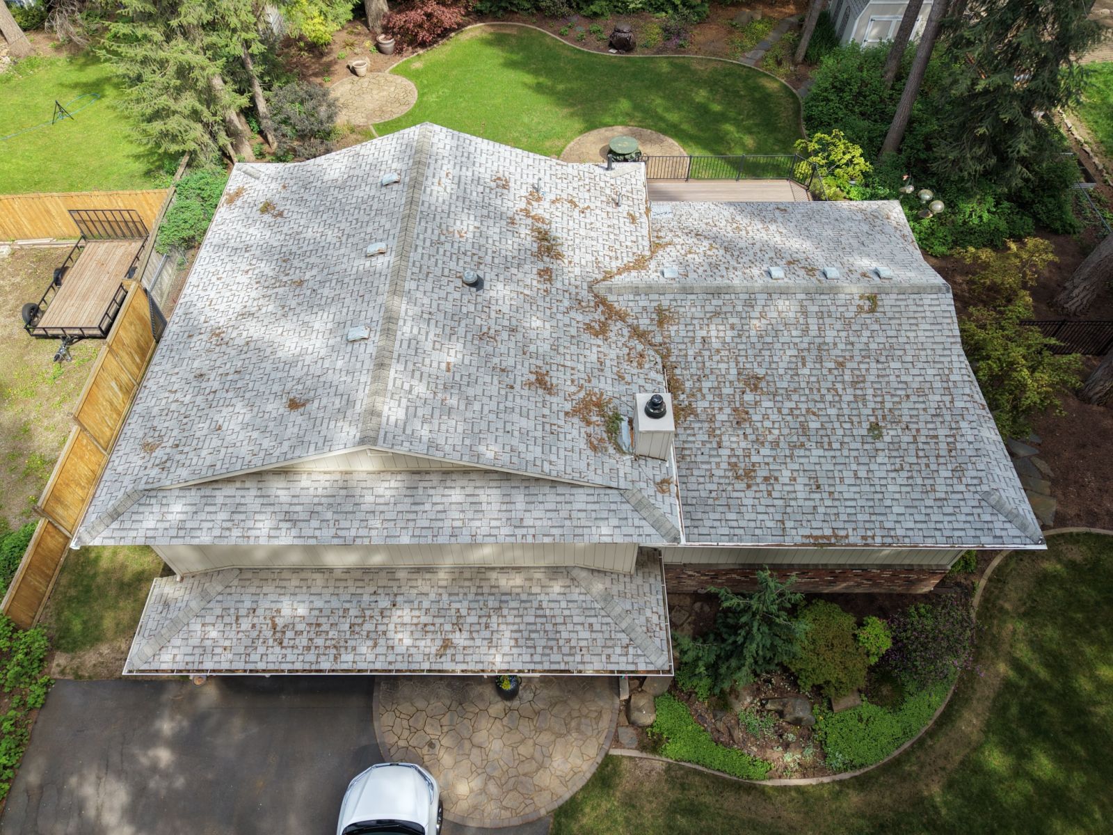 Lake City Roofing before & after images