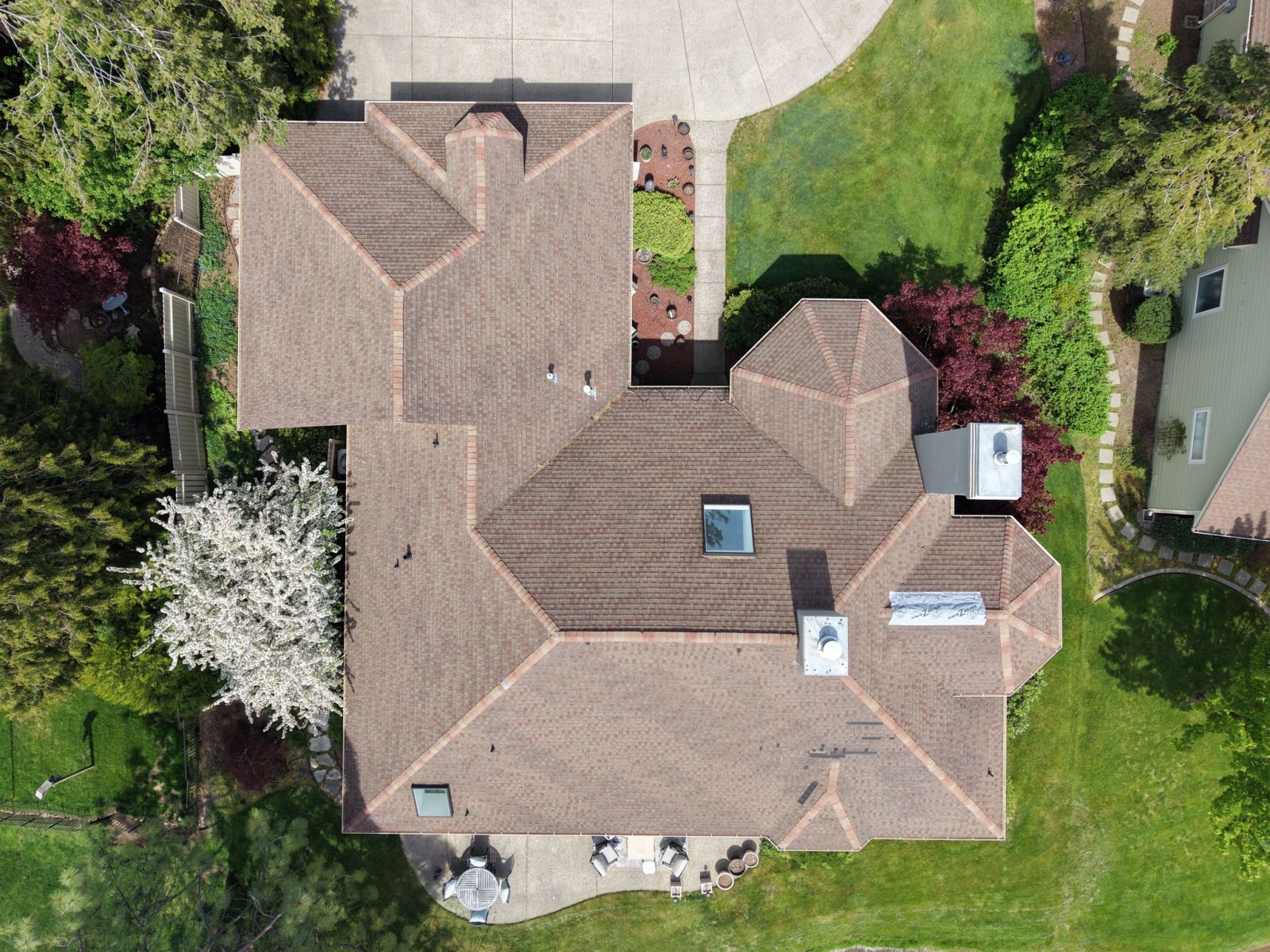 Lake City Roofing before & after images