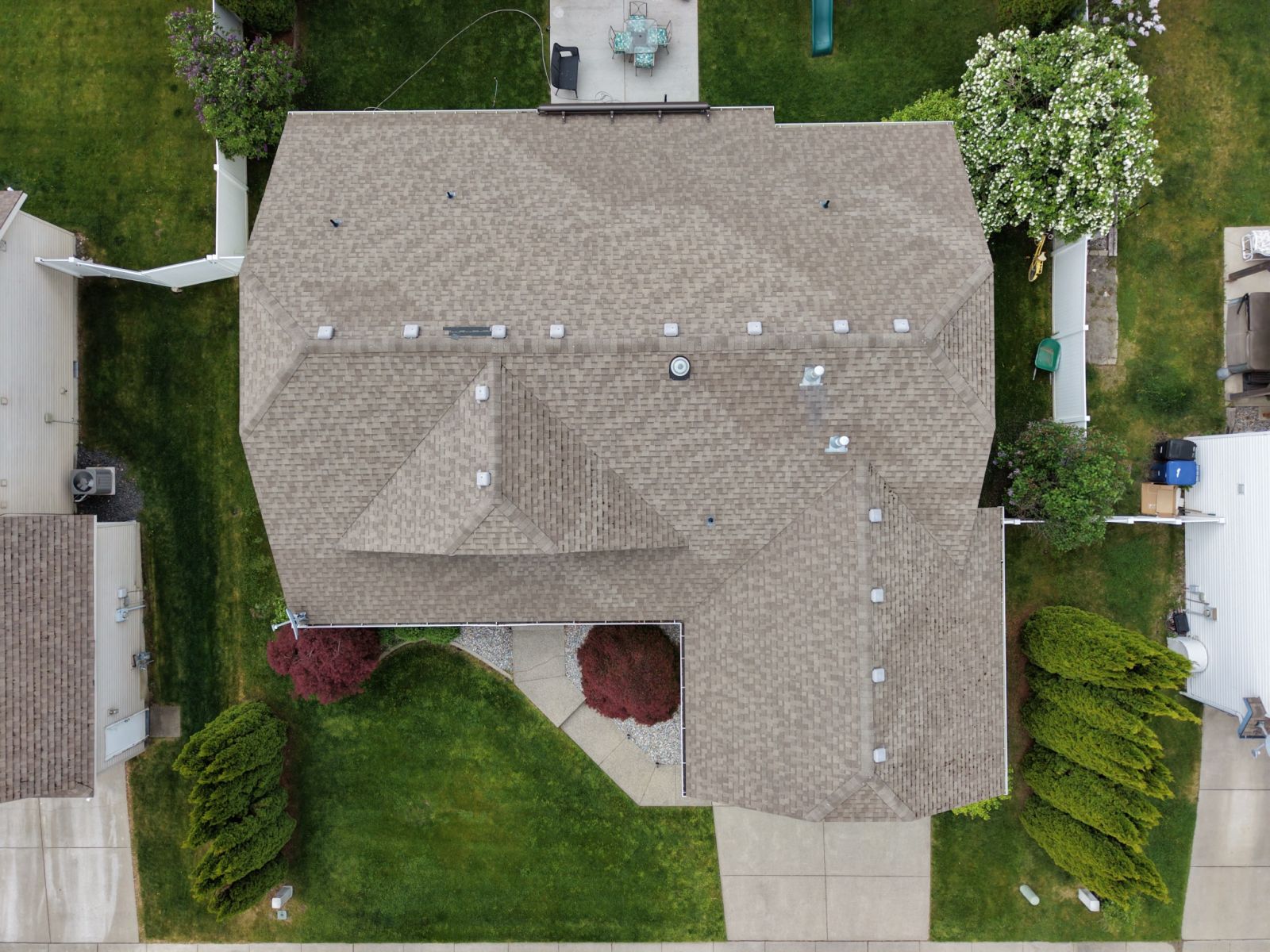 Lake City Roofing before & after images