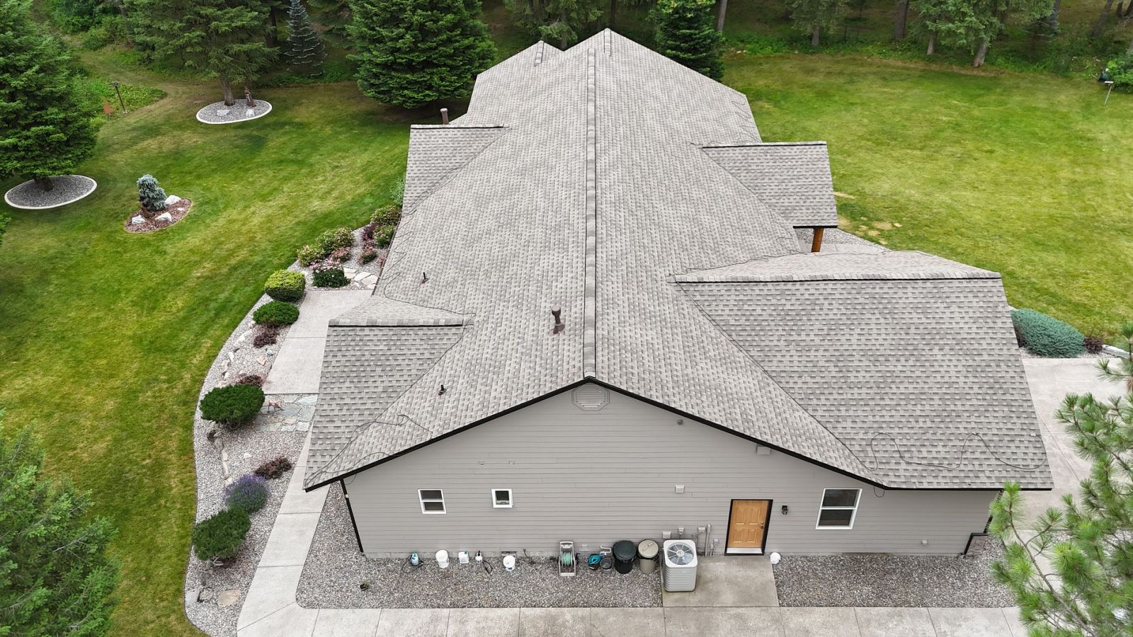 Lake City Roofing before & after images