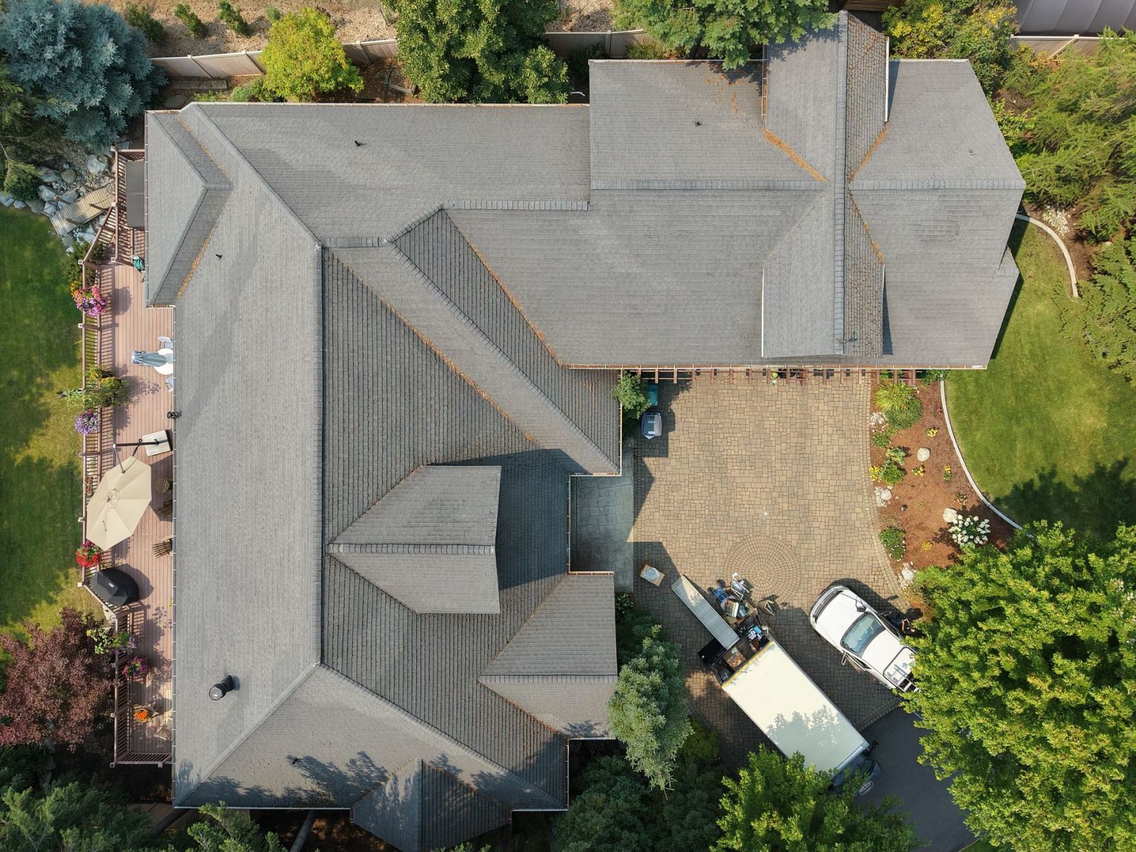 Lake City Roofing before & after images