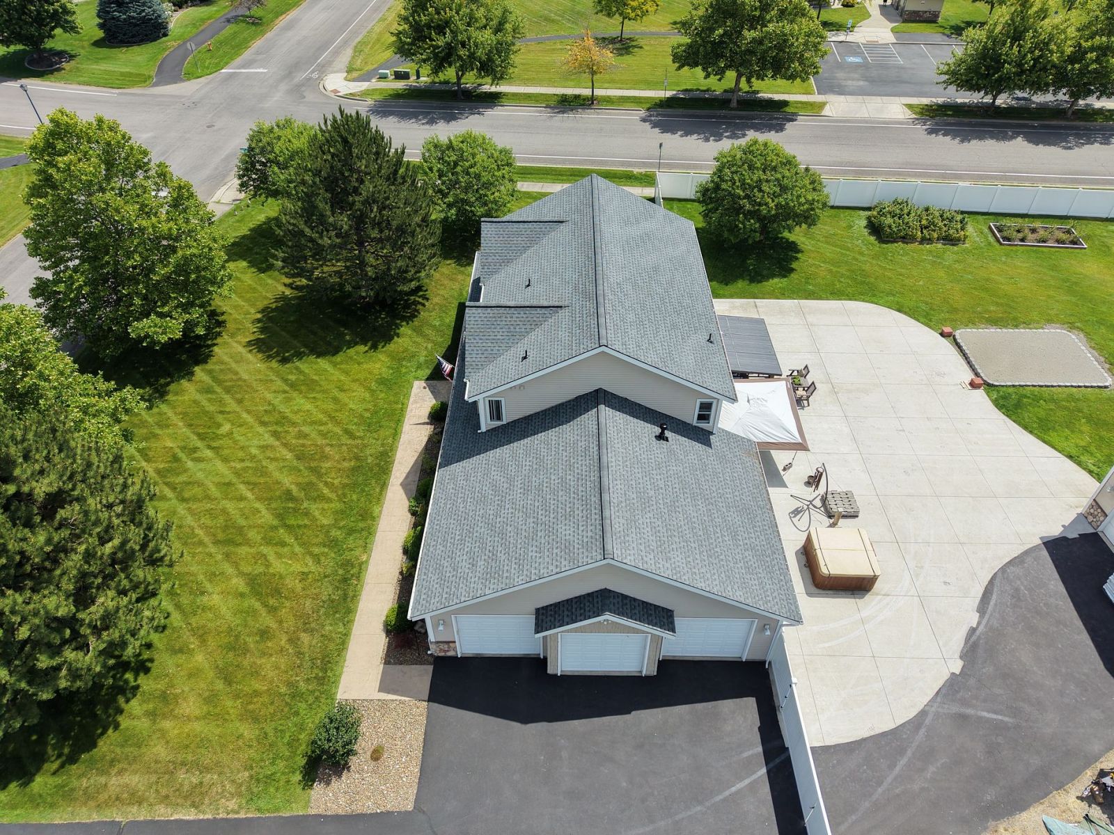 Lake City Roofing before & after images