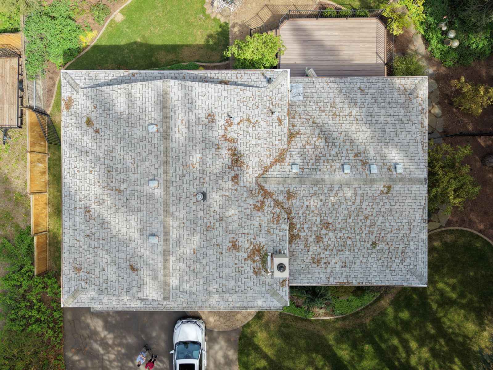 Lake City Roofing before & after images